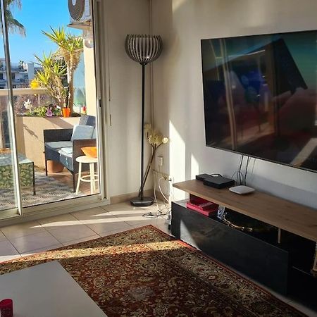 Appartement Vue Mer Sur Les Hauteurs De Νίκαια Εξωτερικό φωτογραφία