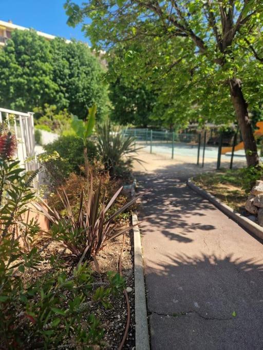 Appartement Vue Mer Sur Les Hauteurs De Νίκαια Εξωτερικό φωτογραφία