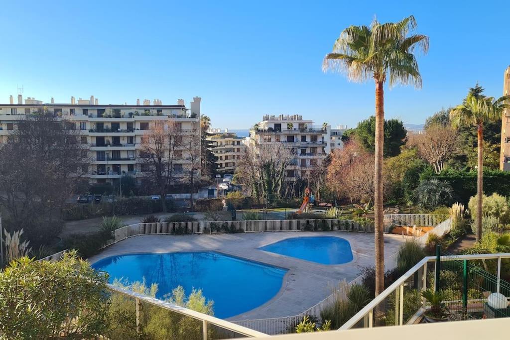 Appartement Vue Mer Sur Les Hauteurs De Νίκαια Εξωτερικό φωτογραφία
