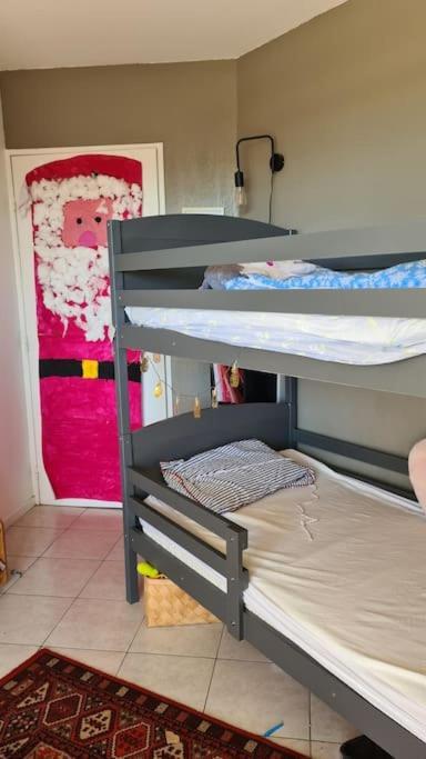 Appartement Vue Mer Sur Les Hauteurs De Νίκαια Εξωτερικό φωτογραφία