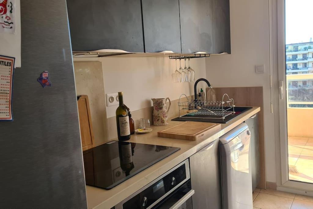 Appartement Vue Mer Sur Les Hauteurs De Νίκαια Εξωτερικό φωτογραφία